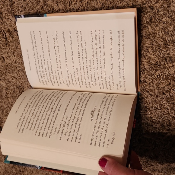 O Little Town of Sugarcreek Hardback Book by Amy Lillard - Picture 6 of 6